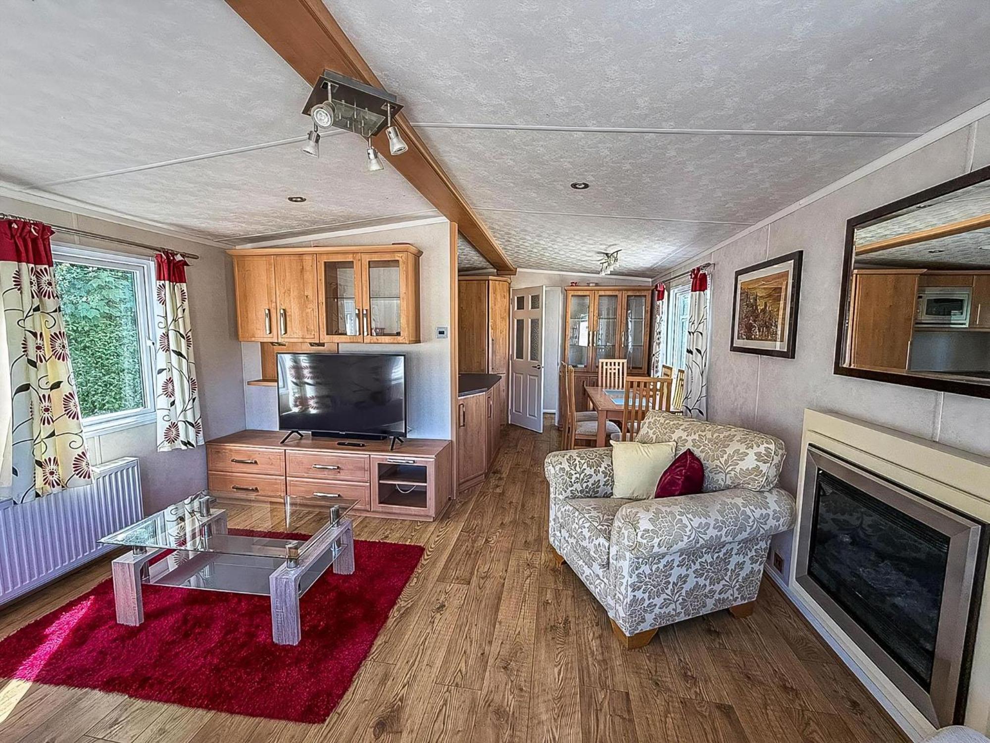 Campeggio 6 Berth Caravan With Decking At Cherry Tree Park In Norfolk Ref 70014g *