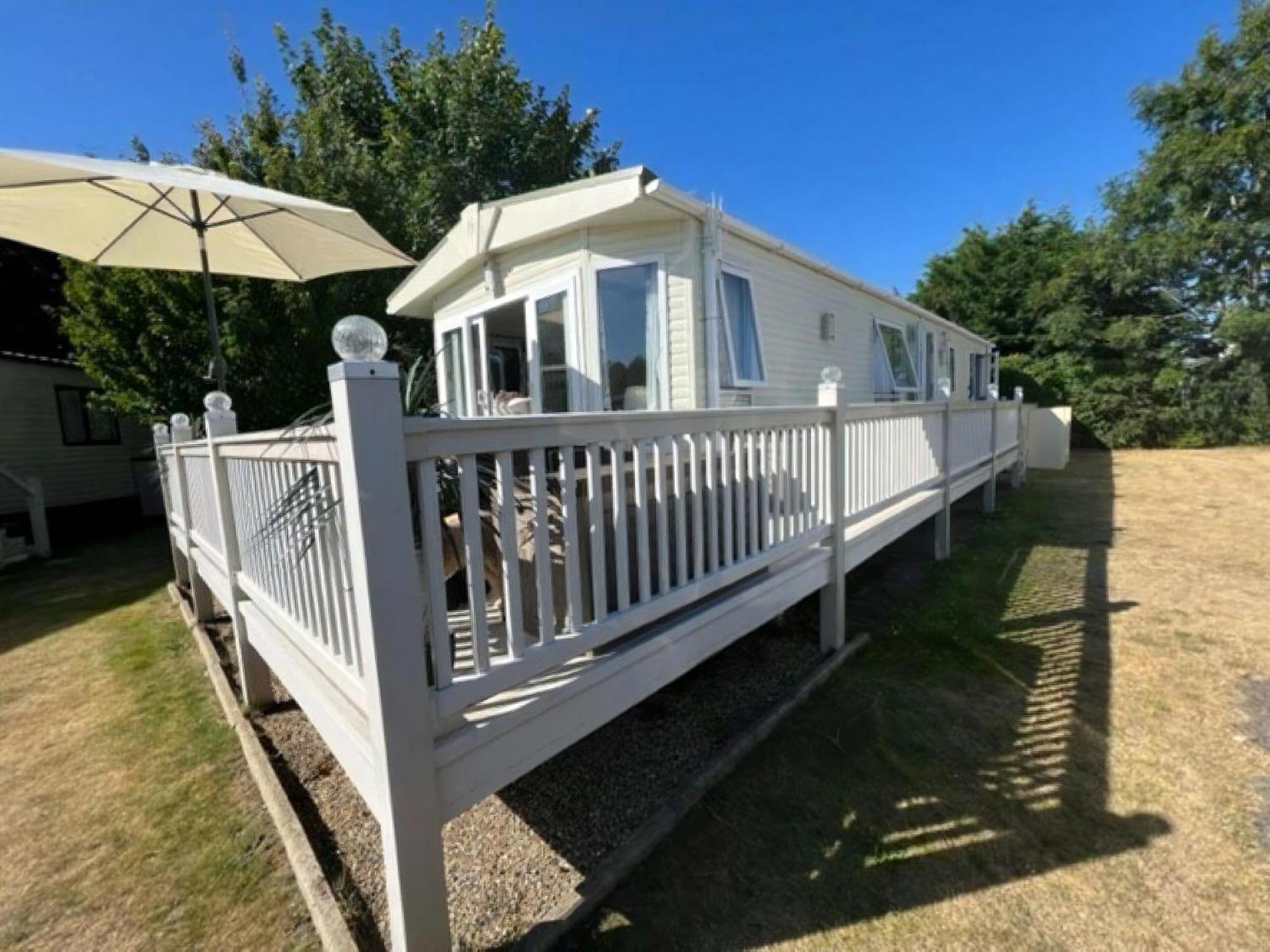 Campsite 6 Berth Caravan With Decking At Cherry Tree Park In Norfolk Ref 70014g